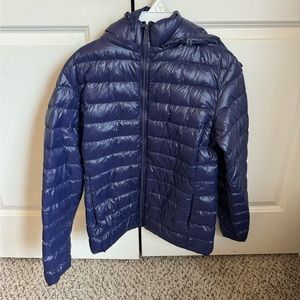 warm but light feel blue jacket